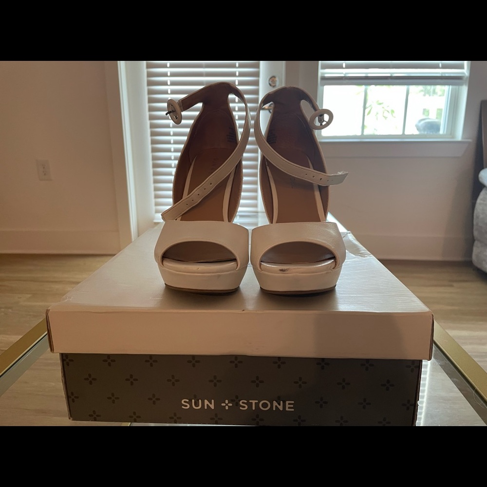 Sun Stone Heels